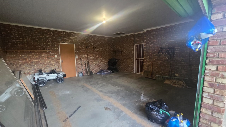 3 Bedroom Property for Sale in Hoopstad Free State